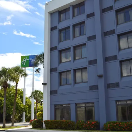 Holiday Inn Express & Suites Miami - Hialeah By Ihg-3